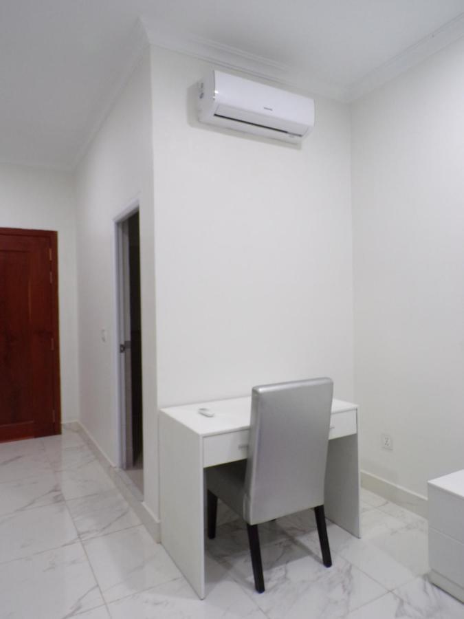 Ferienwohnung Ananta Aster Phnom Penh Exterior foto