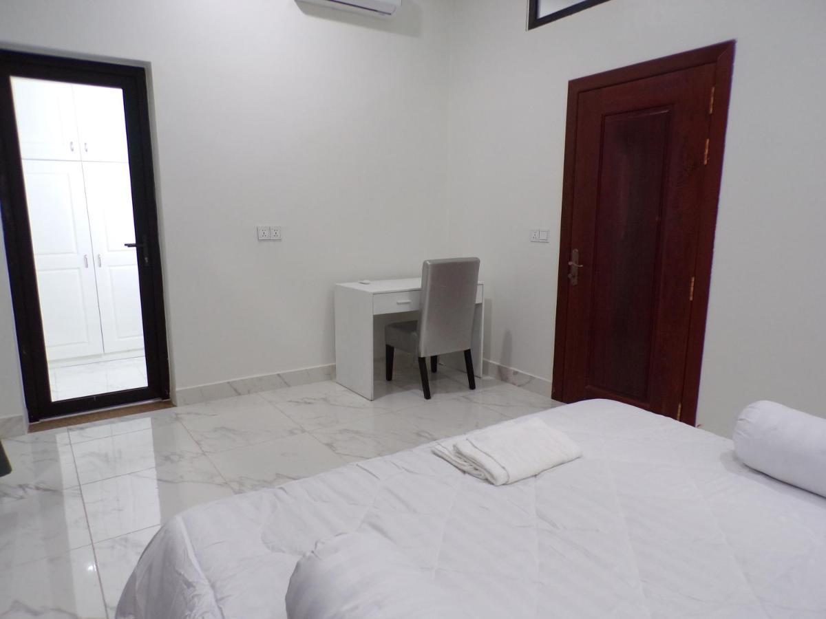 Ferienwohnung Ananta Aster Phnom Penh Exterior foto