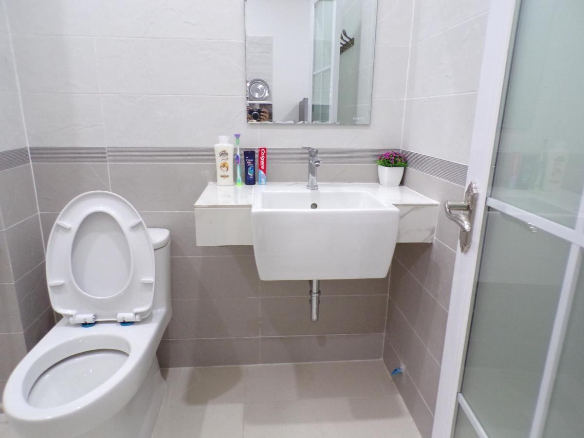 Ferienwohnung Ananta Aster Phnom Penh Exterior foto